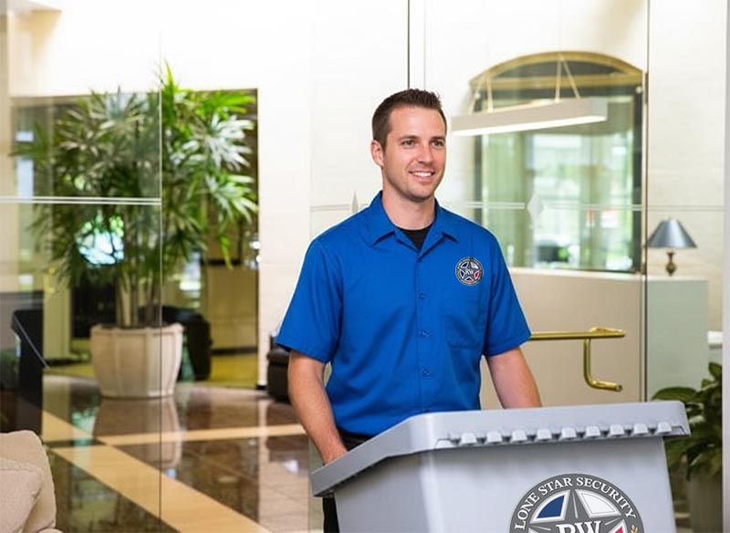 mobile shredding worker